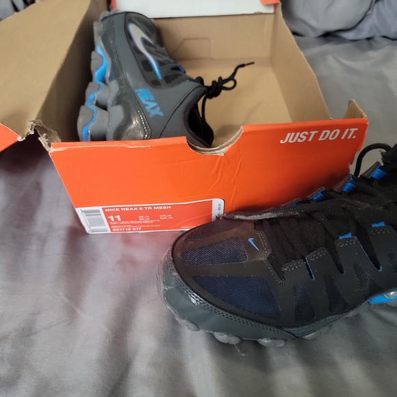 Mens Shoes - Picture 5 of 15